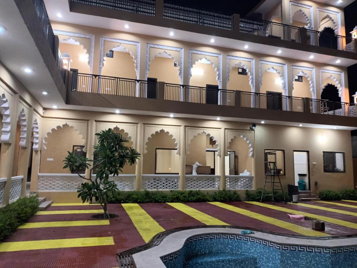 מלון פושקאר L S Haveli מראה חיצוני תמונה