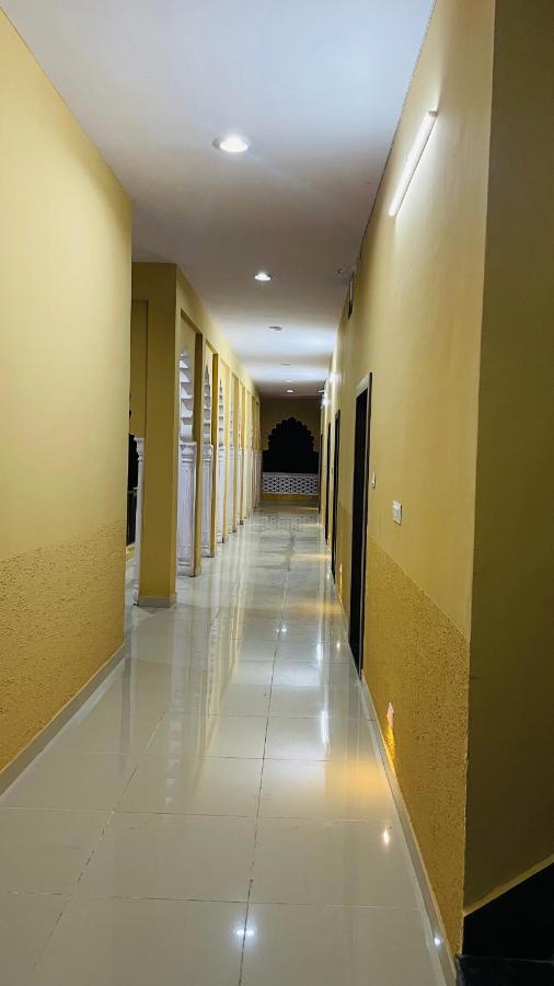 מלון פושקאר L S Haveli מראה חיצוני תמונה